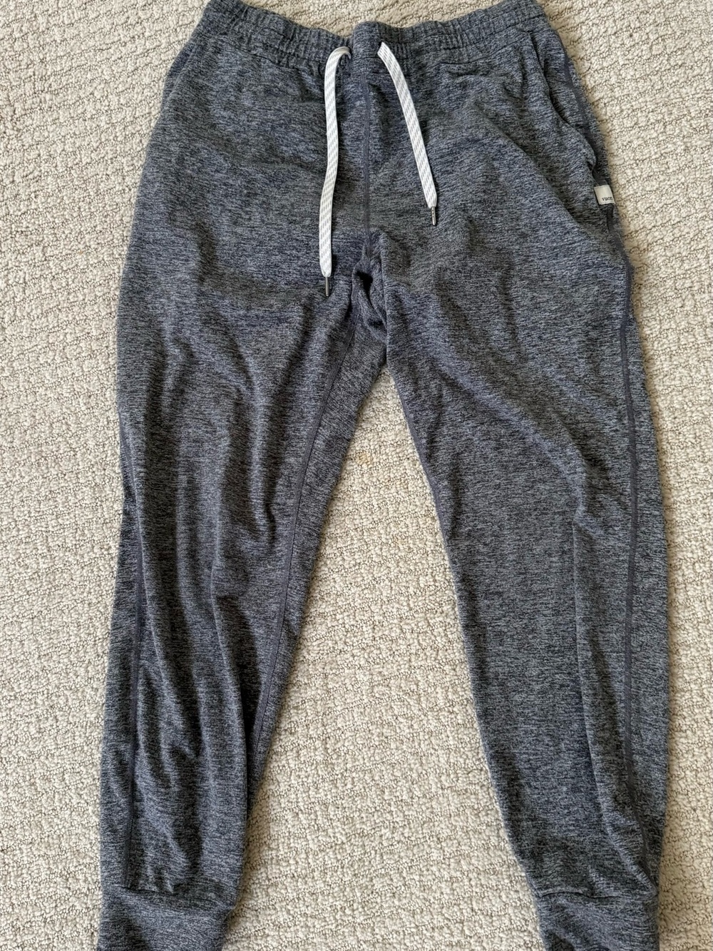 Vuori halo joggers